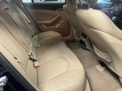 Used 2011 Cadillac CTS Luxury RWD image 12