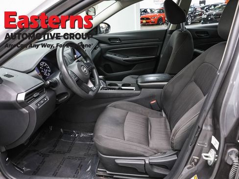 Used 2023 Nissan Altima 2.5 S FWD image 13