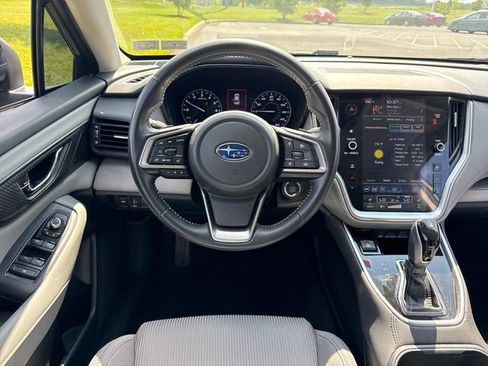 Used 2025 Subaru Legacy Premium AWD/4WD image 19