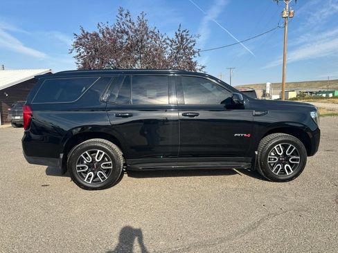 Used 2024 GMC Yukon AT4 w/ Technology Package AWD/4WD image 35