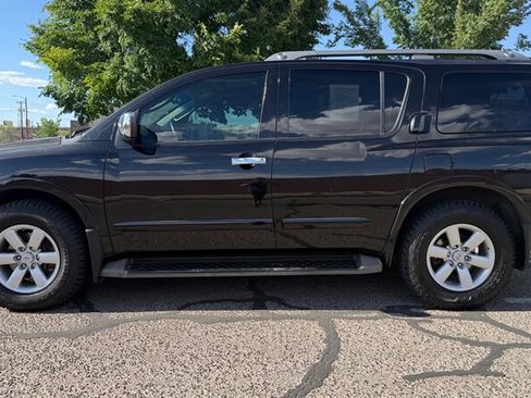Used 2012 Nissan Armada SV RWD image 5