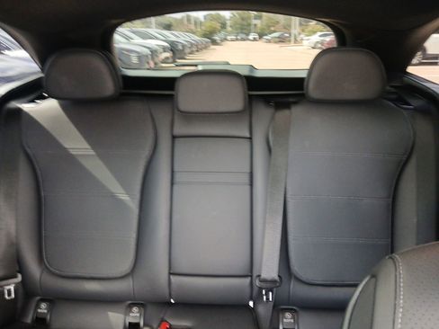 Used 2024 Mercedes-Benz GLC 300 image 21