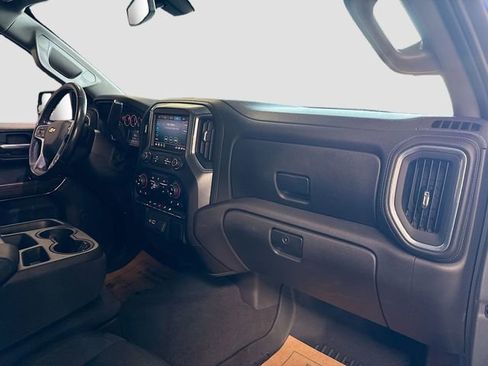 Used 2021 Chevrolet Silverado 1500 LT image 28