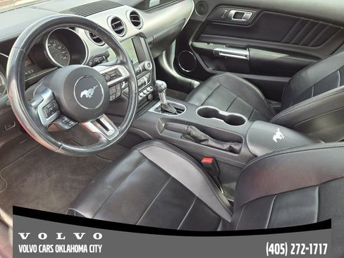 Used 2022 Ford Mustang Premium image 25