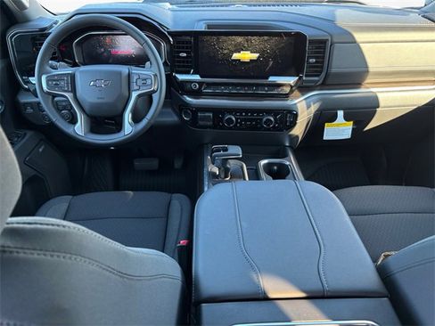 New 2026 Chevrolet Silverado 1500 LT Trail Boss w/ Convenience Package II image 10