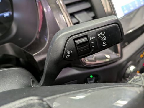 Used 2021 Ford Ranger Lariat w/ Equipment Group 501A High image 19