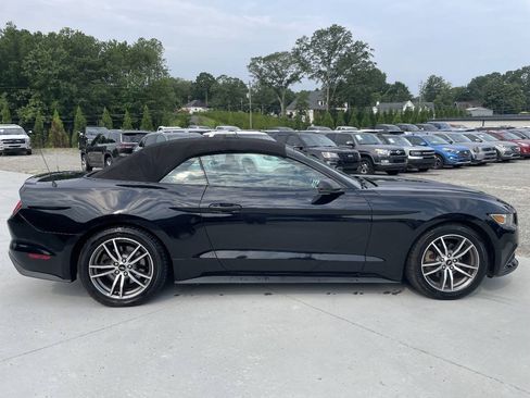 Used 2016 Ford Mustang Premium RWD image 10