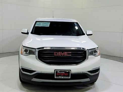 Used 2019 GMC Acadia SLE FWD image 2
