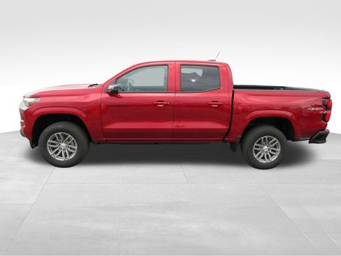 New 2026 Chevrolet Colorado LT w/ LT Convenience Package AWD/4WD image 3