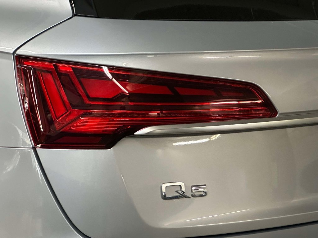 Used 2023 Audi Q5 2.0T Premium Plus AWD/4WD image 15