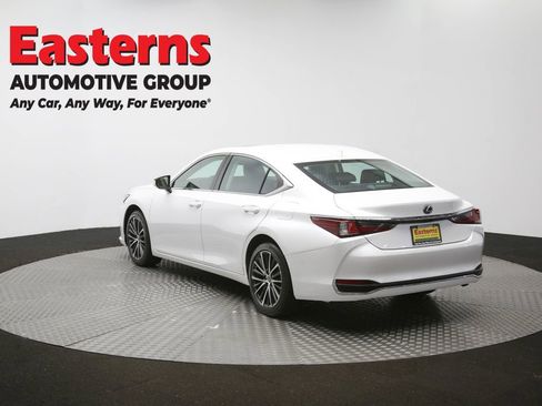 Used 2024 Lexus ES 250 w/ Premium Package image 67