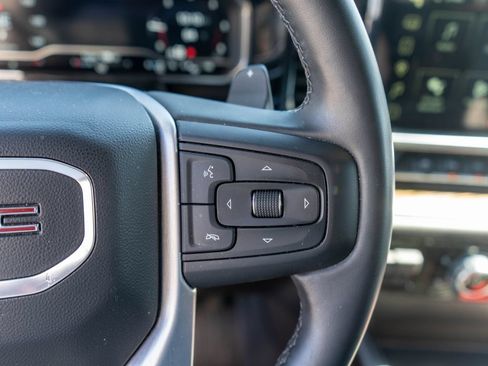 Used 2025 GMC Sierra 1500 Elevation w/ Elevation Premium Package AWD/4WD image 18
