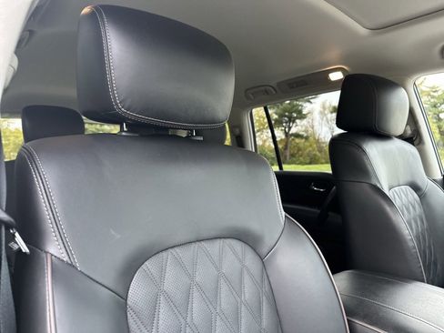 Used 2023 Nissan Armada Platinum image 27