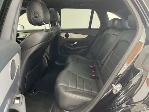 Used 2019 Mercedes-Benz GLC 300 GLC 300 image 19