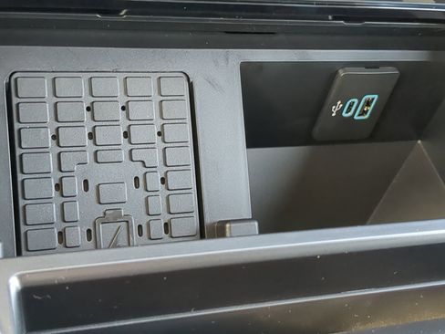 New 2026 Ford F350 Lariat w/ Black Appearance Package image 56