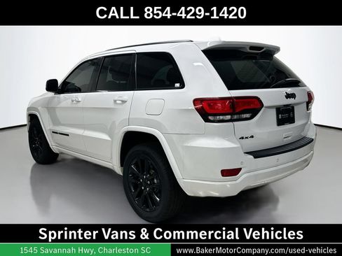 Used 2019 Jeep Grand Cherokee Altitude AWD/4WD image 3