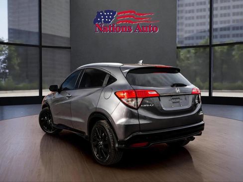Used 2022 Honda HR-V Sport image 3