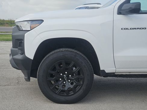 New 2026 Chevrolet Colorado W/T w/ WT Custom Package RWD image 27