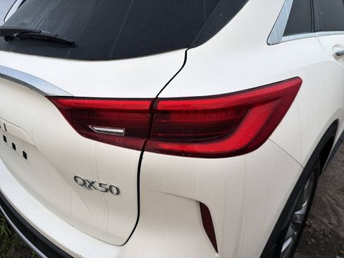 Used 2021 INFINITI QX50 Luxe FWD image 10