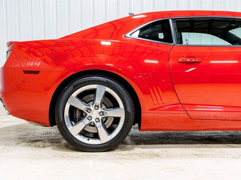 Used 2011 Chevrolet Camaro SS image 19