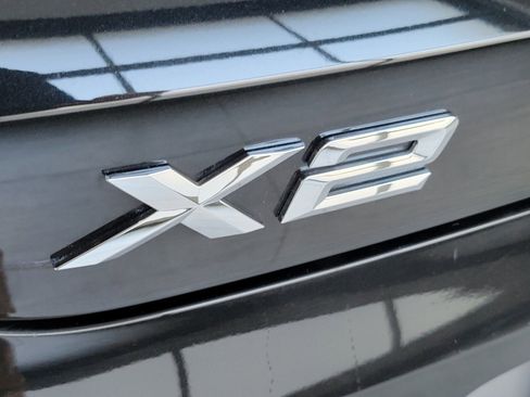 Used 2018 BMW X2 sDrive28i w/ M SportX Package image 5