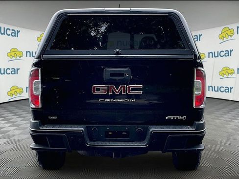 Used 2022 GMC Canyon AT4 w/ Trailering Package AWD/4WD image 5