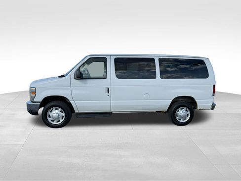 Used 2008 Ford E-350 and Econoline 350 XL RWD image 4