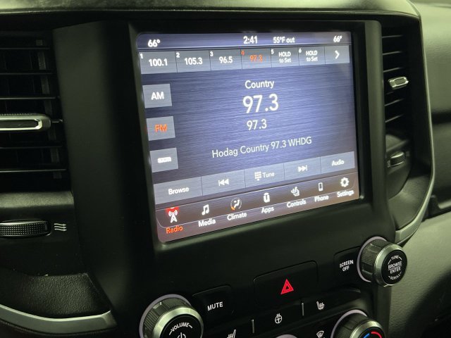 Used 2020 RAM 1500 Big Horn AWD/4WD image 14