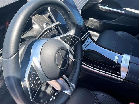 Used 2023 Mercedes-Benz C 300 Sedan image 16