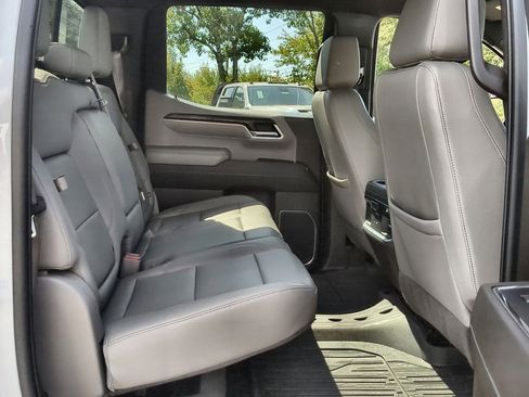 Certified 2023 GMC Sierra 1500 SLT w/ SLT Premium Plus Package image 27