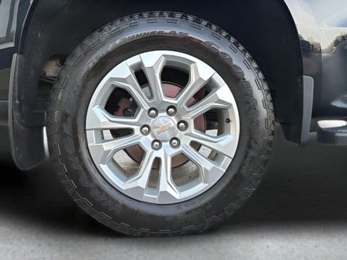 Used 2024 Chevrolet Silverado 1500 LTZ AWD/4WD image 13