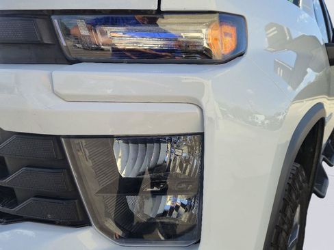 Used 2024 Chevrolet Silverado 2500 Custom w/ Custom Value Package RWD image 9