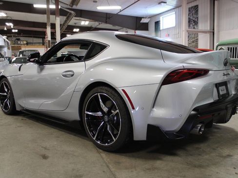 Used 2020 Toyota Supra Premium image 4