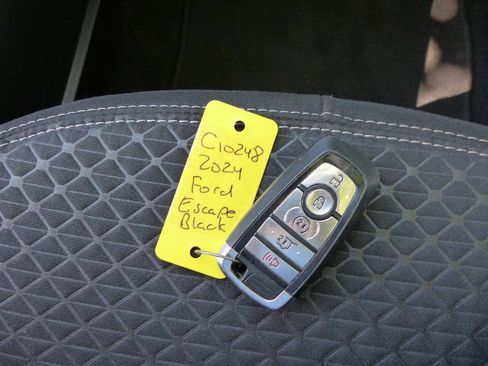 Used 2024 Ford Escape Active w/ Cold Weather Package FWD image 45