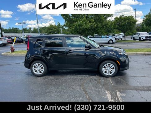 Certified 2021 Kia Soul LX FWD image 4