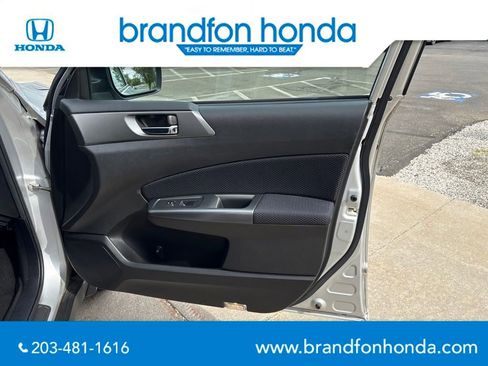 Used 2011 Subaru Forester 2.5X Premium AWD/4WD image 8