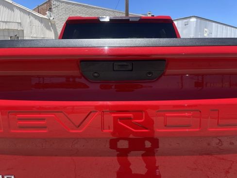 Used 2021 Chevrolet Silverado 1500 RST AWD/4WD image 38