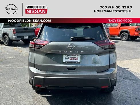 Certified 2026 Nissan Rogue SV AWD/4WD image 5