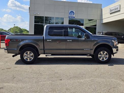 Used 2020 Ford F150 XLT w/ Equipment Group 302A Luxury AWD/4WD image 21
