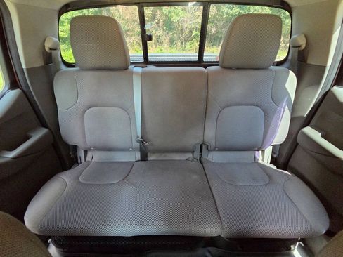Used 2016 Nissan Frontier SV RWD image 13