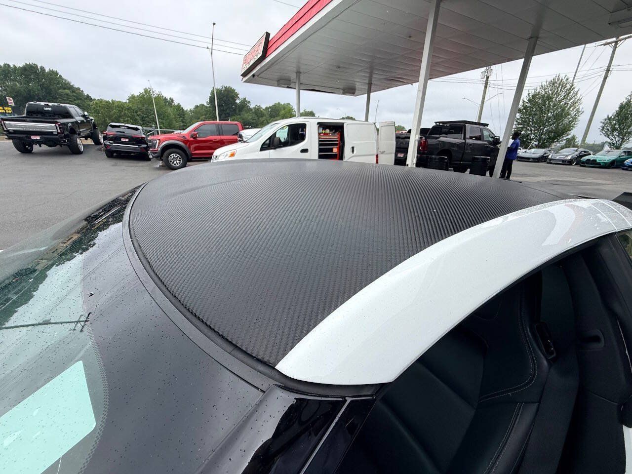 Used 2018 Chevrolet Corvette Stingray Coupe w/ Carbon Flash Badge Package RWD image 16
