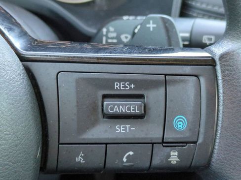 Certified 2021 Nissan Rogue SV image 26