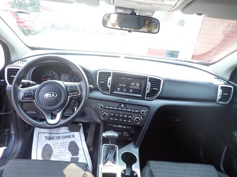 Used 2019 Kia Sportage LX w/ LX Popular Package AWD/4WD image 10