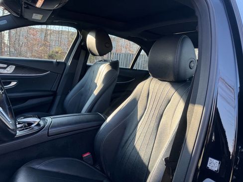 Used 2020 Mercedes-Benz E 350 4MATIC Sedan image 19