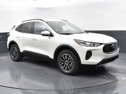 New 2025 Ford Escape SE