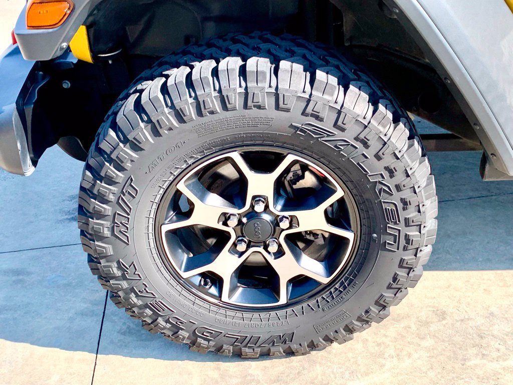 Used 2021 Jeep Wrangler Unlimited Rubicon AWD/4WD image 10
