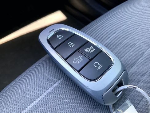 Used 2023 Hyundai Santa Cruz SEL w/ Activity Package FWD image 14