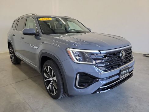 Used 2026 Volkswagen Atlas SEL Premium R-Line AWD/4WD image 4