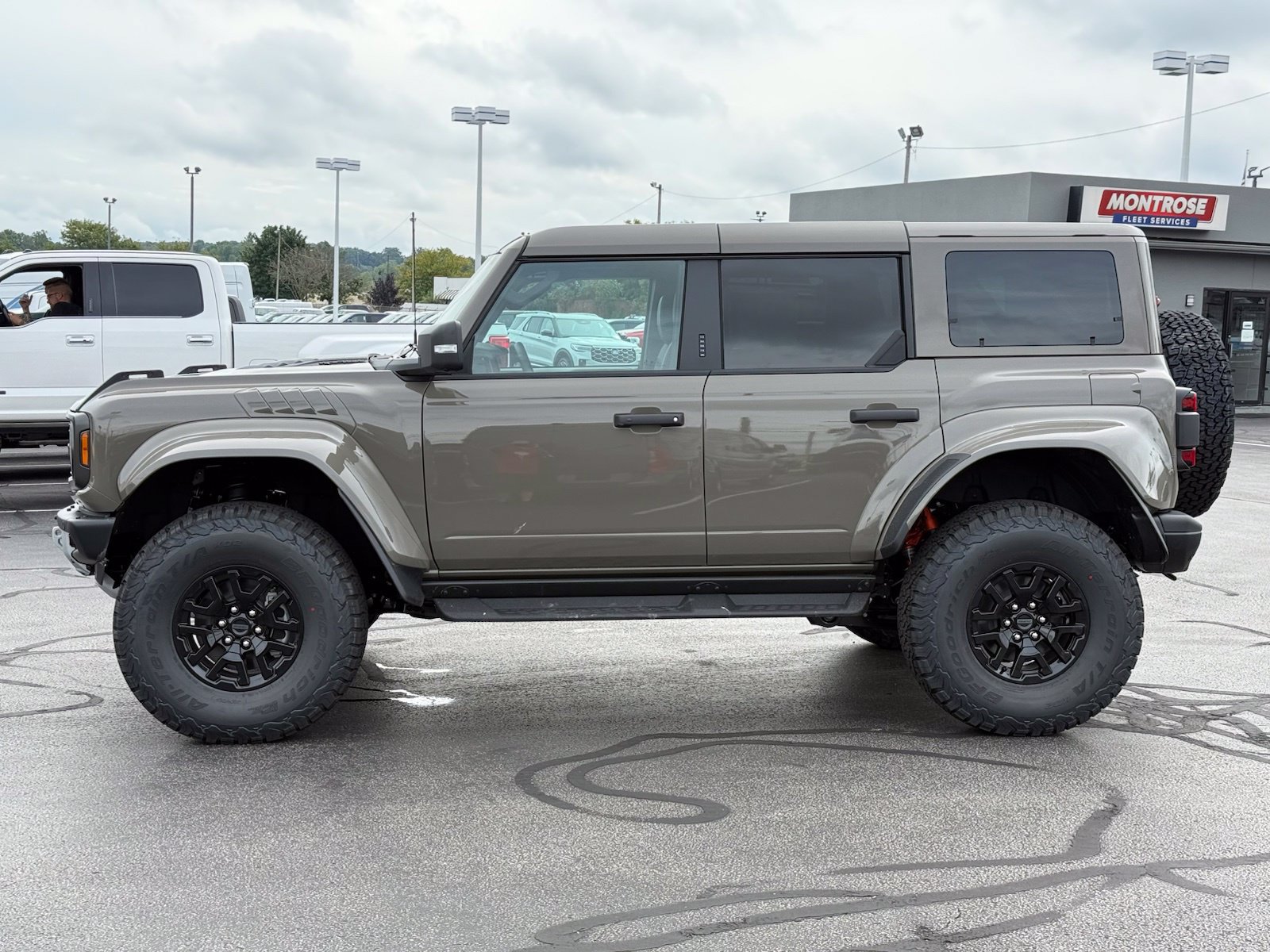 New 2026 Ford Bronco Raptor AWD/4WD image 3