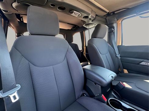 Used 2014 Jeep Wrangler Unlimited Sport w/ Quick Order Package 24S image 18